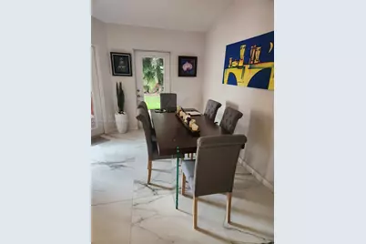 5723 NW 100th Ct, Doral, FL 33178 - Photo 3