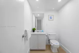 19370 Collins Ave, Sunny Isles Beach, FL 33160 - Photo 15