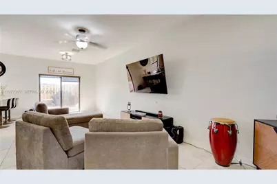 11238 SW 250th Ter, Homestead, FL 33032 - Photo 3