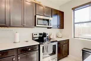 11238 SW 250th Terrace, Homestead, FL 33032 - Photo 5