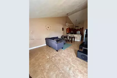 7171 Tam Oshanter Blvd, North Lauderdale, FL 33068 - Photo 3