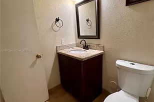 7171 Tam Oshanter Blvd, North Lauderdale, FL 33068 - Photo 19