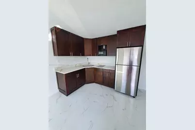 920 SE 8th St #1, Hialeah, FL 33010 - Photo 7