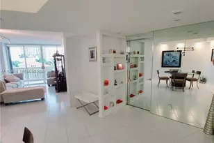 1000 W Island Blvd, Aventura, FL 33160 - Photo 3