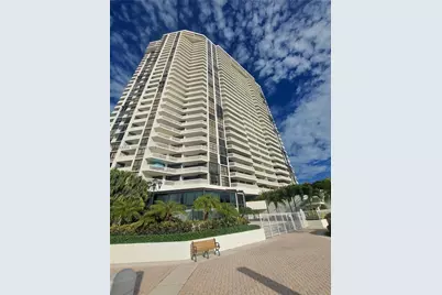 1000 W Island Blvd #508, Aventura, FL 33160 - Photo 1