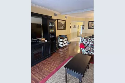 4940 E Sabal Palm Blvd #203, Tamarac, FL 33319 - Photo 21