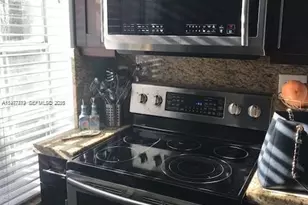 10794 N Kendall Dr, Miami, FL 33176 - Photo 3