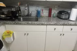 1484 NW 15th Ave, Miami, FL 33125 - Photo 7