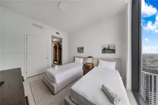 159 NE 6th St, Miami, FL 33132 - Photo 27