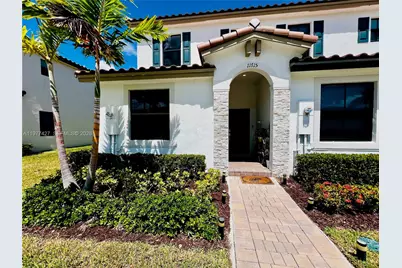 11715 SW 245th Ter, Homestead, FL 33032 - Photo 1