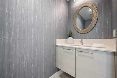 100 E Las Olas Blvd #3201, Fort Lauderdale, FL 33301 - Photo 9