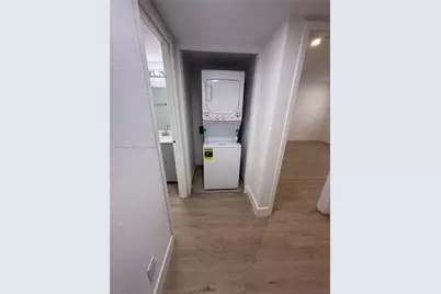 5911 Washington St #103, Hollywood, FL 33023 - Photo 5