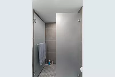 5700 Collins Ave #3A, Miami Beach, FL 33140 - Photo 23