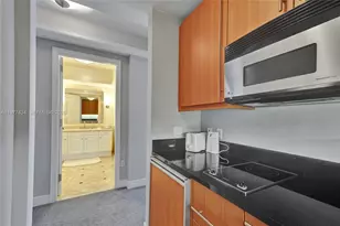 1435 Brickell Ave, Miami, FL 33131 - Photo 23