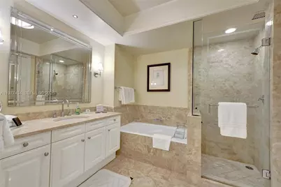 1435 Brickell Ave #3308, Miami, FL 33131 - Photo 15