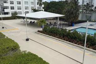 2750 NE 183rd St, Aventura, FL 33160 - Photo 25