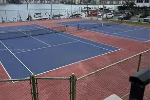 2750 NE 183rd St, Aventura, FL 33160 - Photo 23