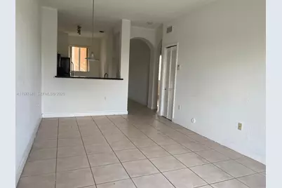 17630 NW 73rd Ave #102-4, Hialeah, FL 33015 - Photo 11