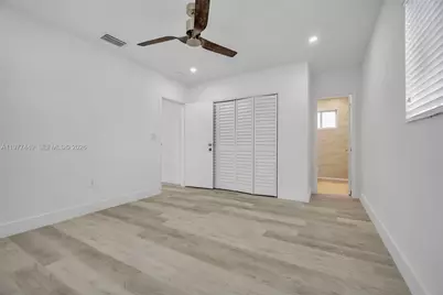 1401 NE 152nd St, North Miami Beach, FL 33162 - Photo 15