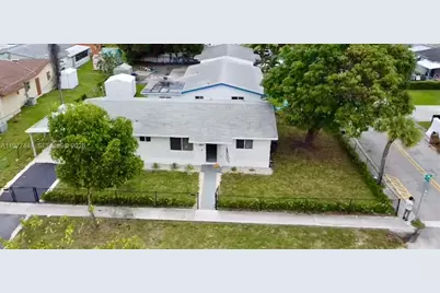 1401 NE 152nd St, North Miami Beach, FL 33162 - Photo 3