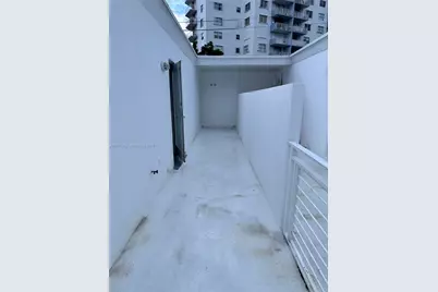 6865 Bay Dr #5, Miami Beach, FL 33141 - Photo 7