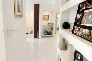 1000 W Island Blvd, Aventura, FL 33160 - Photo 7