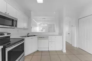 17040 SW 137th Pl, Miami, FL 33177 - Photo 7