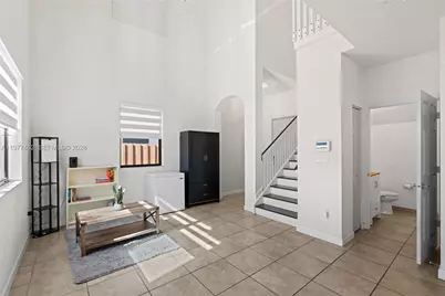 2380 NE 1st St, Homestead, FL 33033 - Photo 7