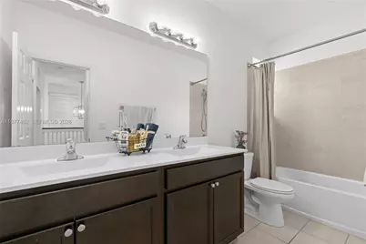 2380 NE 1st St, Homestead, FL 33033 - Photo 29