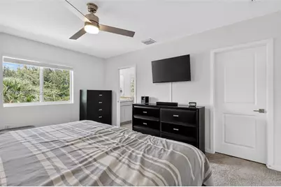 20868 NW 9th Path, Miami Gardens, FL 33169 - Photo 17