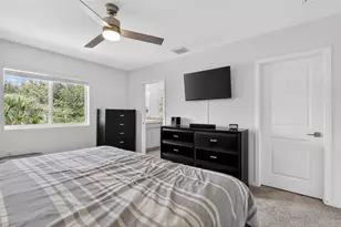 20868 NW 9th Path, Miami Gardens, FL 33169 - Photo 17