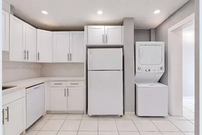 7525 SW 153rd Pl #206-11, Miami, FL 33193 - Photo 9