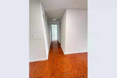 13499 Biscayne Blvd #1114, North Miami, FL 33181 - Photo 9