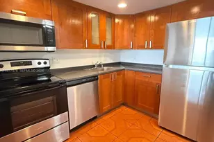 13499 Biscayne Blvd, North Miami, FL 33181 - Photo 3