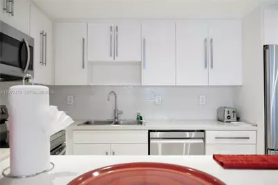 19370 Collins Ave #1614, Sunny Isles Beach, FL 33160 - Photo 11