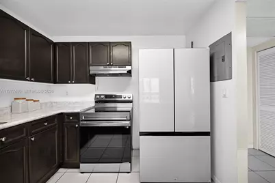 2301 Collins Ave #802, Miami Beach, FL 33139 - Photo 5