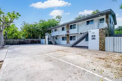 661 NE 61st St, Miami, FL 33137 - Photo 3