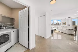 2000 N Bayshore Dr, Miami, FL 33137 - Photo 15