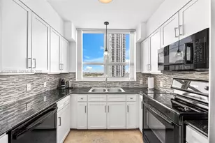 2000 N Bayshore Dr, Miami, FL 33137 - Photo 7