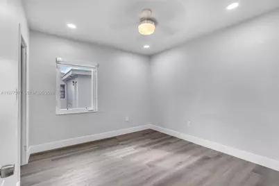 648 South Dr, Miami Springs, FL 33166 - Photo 9