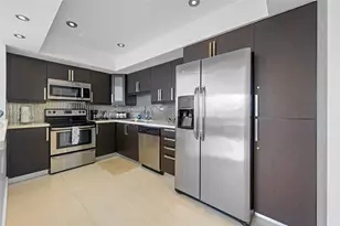 19370 Collins Ave, Sunny Isles Beach, FL 33160 - Photo 9