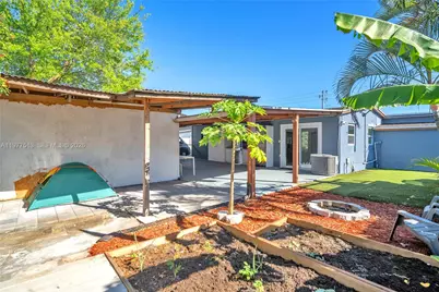 7151 Taft St, Hollywood, FL 33024 - Photo 25