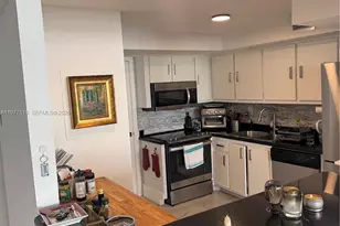 1420 Brickell Bay Dr, Miami, FL 33131 - Photo 27