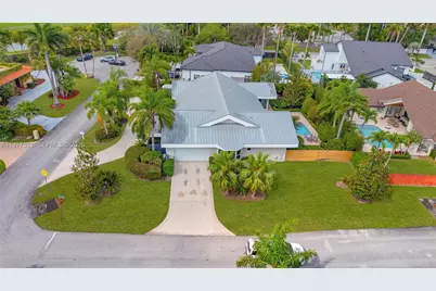 10101 SW 145th St, Miami, FL 33176 - Photo 55