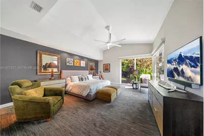 10101 SW 145th St, Miami, FL 33176 - Photo 23