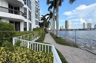 3600 Mystic Pointe Dr, Aventura, FL 33180 - Photo 31