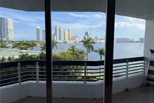 3600 Mystic Pointe Dr, Aventura, FL 33180 - Photo 1