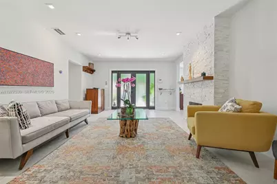 441 SW 27th Rd, Miami, FL 33129 - Photo 7