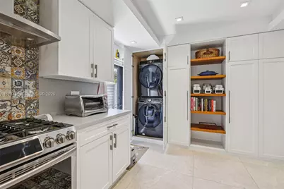 441 SW 27th Rd, Miami, FL 33129 - Photo 13