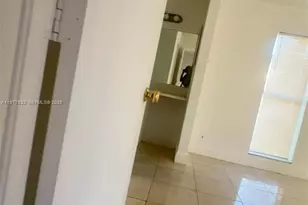 4435 Treehouse Ln, Tamarac, FL 33319 - Photo 9